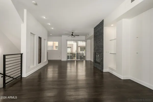 $329,000 | 6605 North 93RD Avenue, Unit 1030, Glendale, AZ 85305