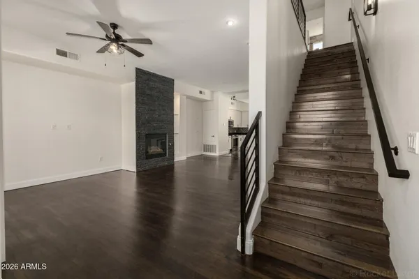 $329,000 | 6605 North 93RD Avenue, Unit 1030, Glendale, AZ 85305