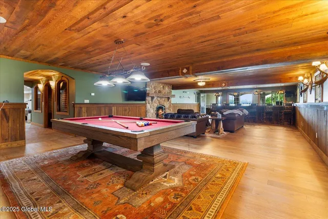 $9,195,000 | 4818 Lake Shore Drive, Bolton, NY 12814