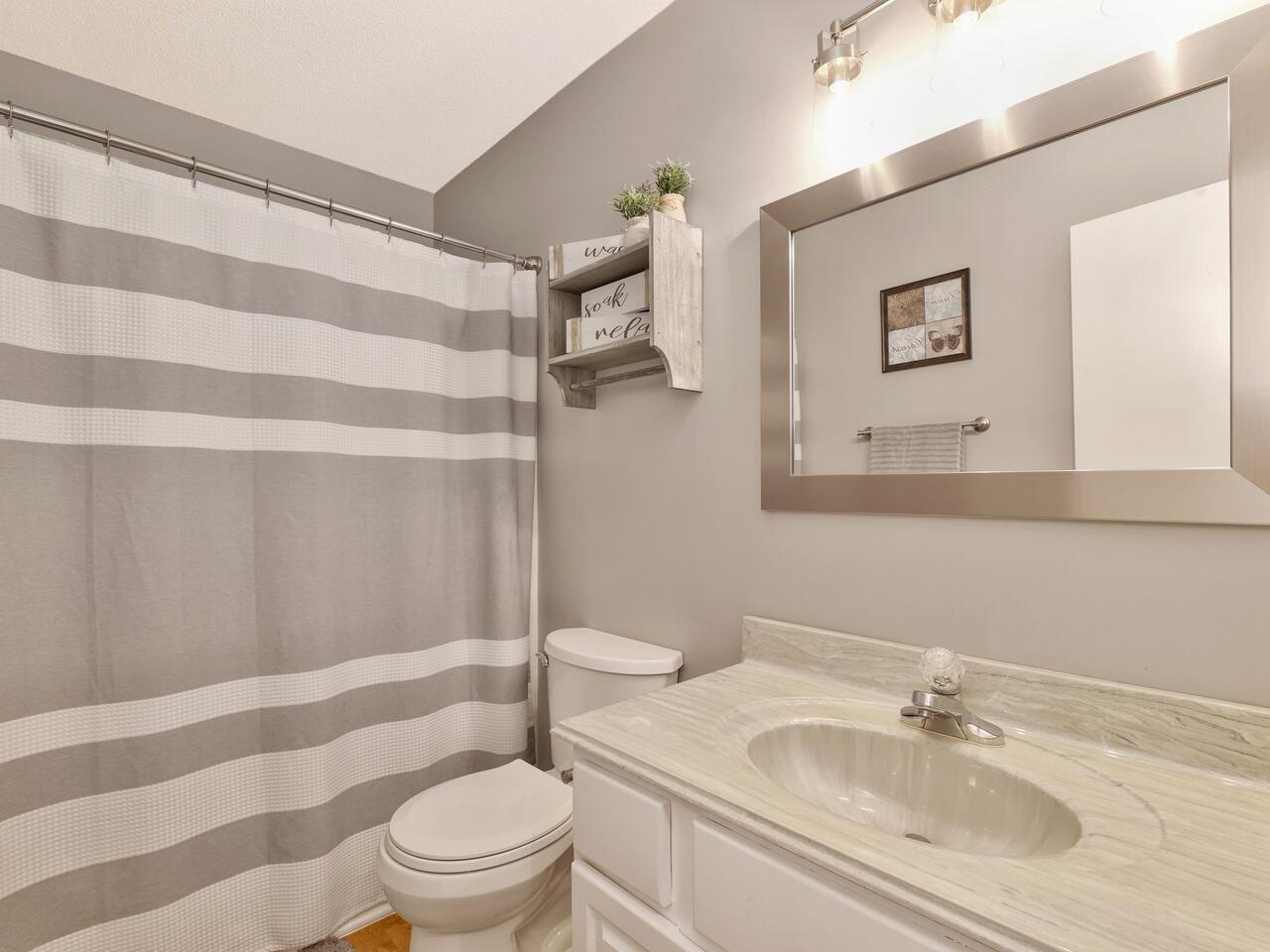 605 Colleen Street Augusta, KS 67010 - Photo 20 of 35