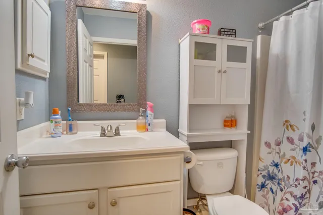 $1,900 | 2005 Tujaques Place, Pensacola, FL 32505