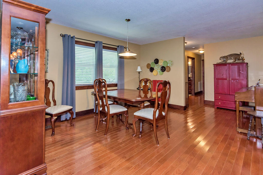 145 Lewis Cross Road Dunlap, TN 37327 - Photo 6 of 50 Dining