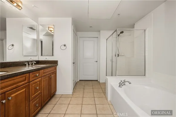 $698,000 | 85 East Commonwealth Avenue, Unit 3D, Alhambra, CA 91801