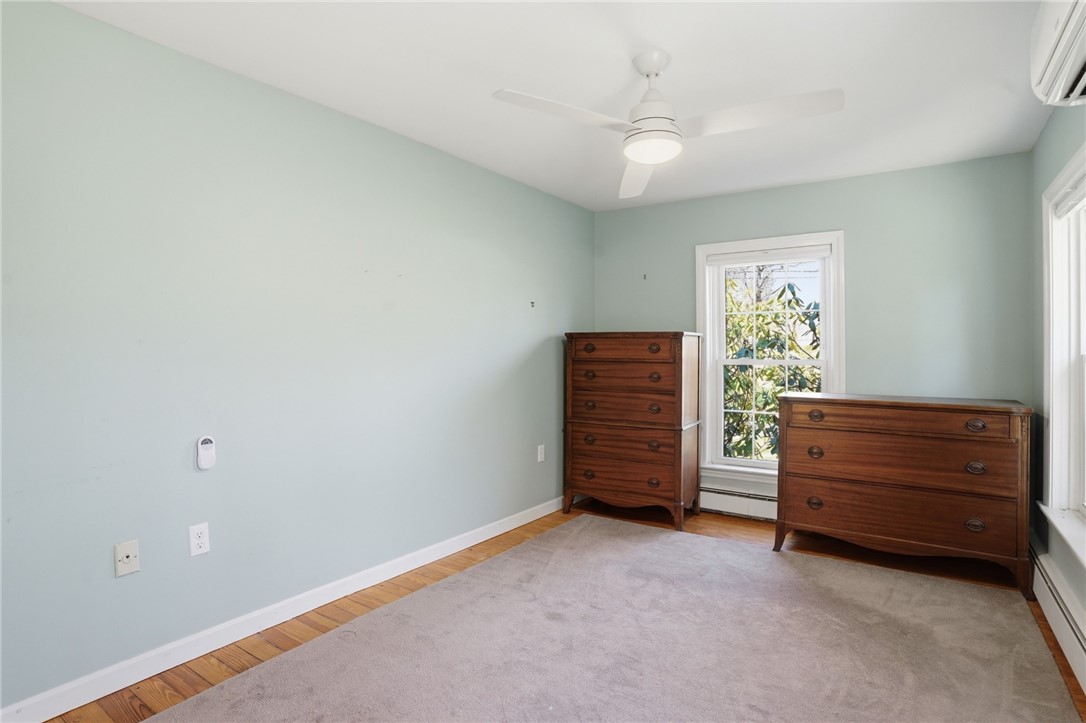 54 Beach Road Bristol, RI 02809 - Photo 14 of 30