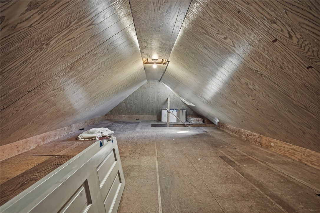 54 Beach Road Bristol, RI 02809 - Photo 22 of 30