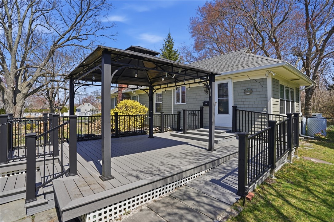 54 Beach Road Bristol, RI 02809 - Photo 24 of 30