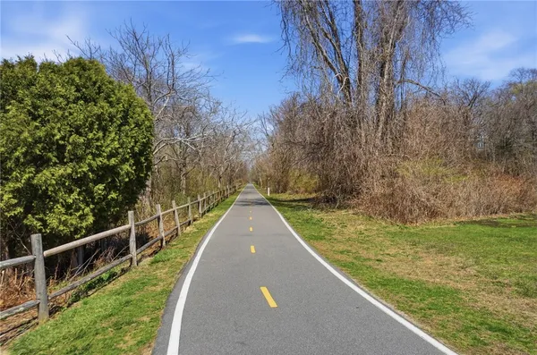 $599,900 | 54 Beach Road, Bristol, RI 02809