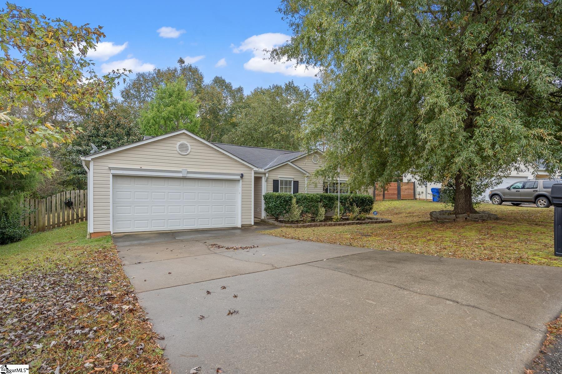 30 Reedy River Way Greenville, SC 29605 - Photo 2 of 25 Gallery Image 2