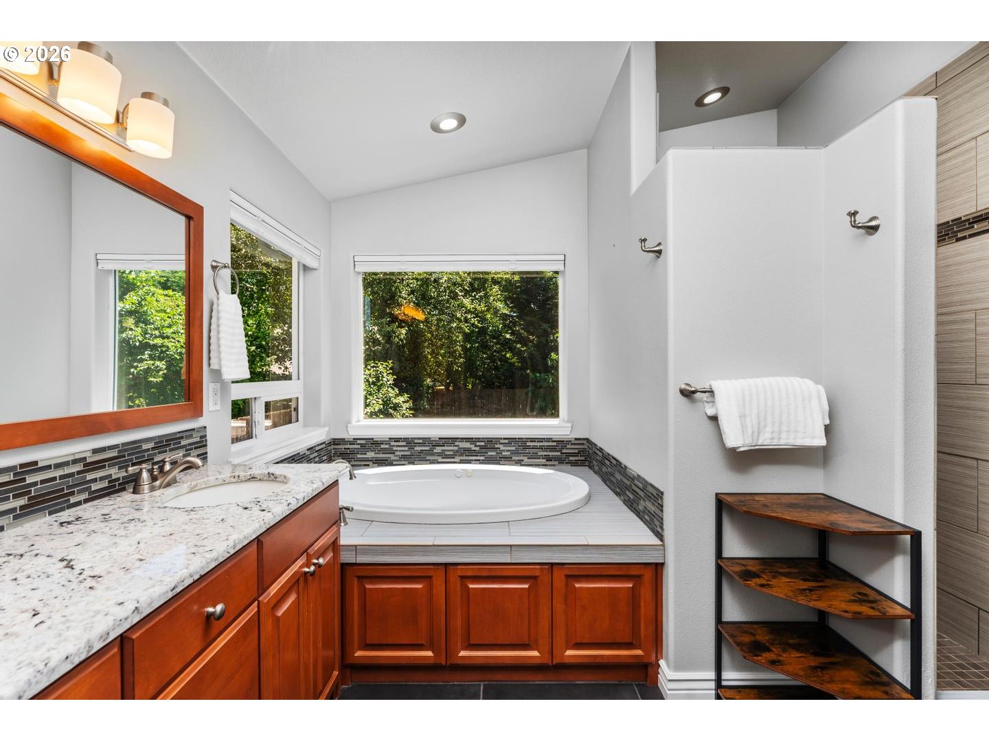 1002 Northwest 22nd Avenue Camas, WA 98607 - Photo 22 of 43