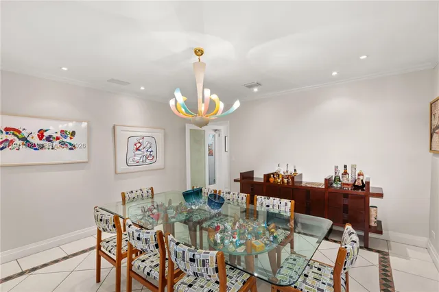 $7,298,000 | 5343 Orduna Drive, Coral Gables, FL 33146