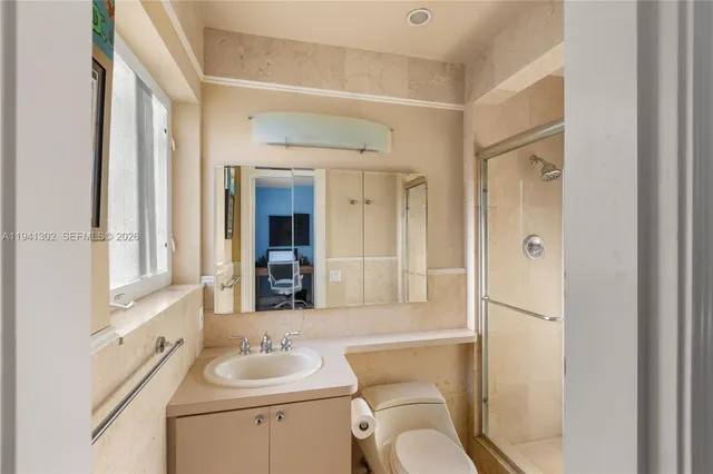 $7,298,000 | 5343 Orduna Drive, Coral Gables, FL 33146