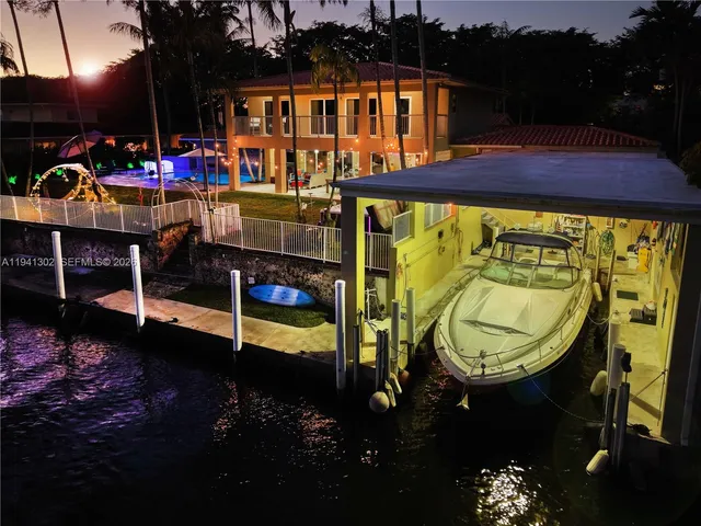 $7,298,000 | 5343 Orduna Drive, Coral Gables, FL 33146