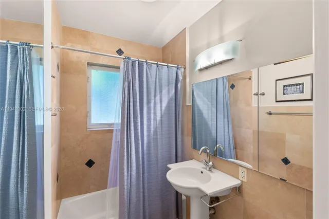 $7,298,000 | 5343 Orduna Drive, Coral Gables, FL 33146