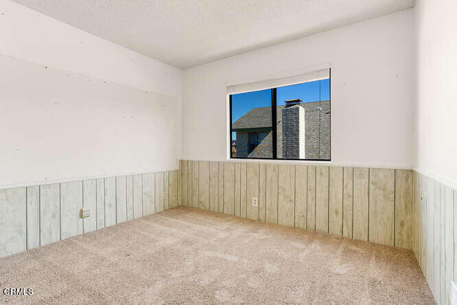 3020 Jacktar Avenue Oxnard, CA 93035 - Photo 17 of 31 a view of an empty room