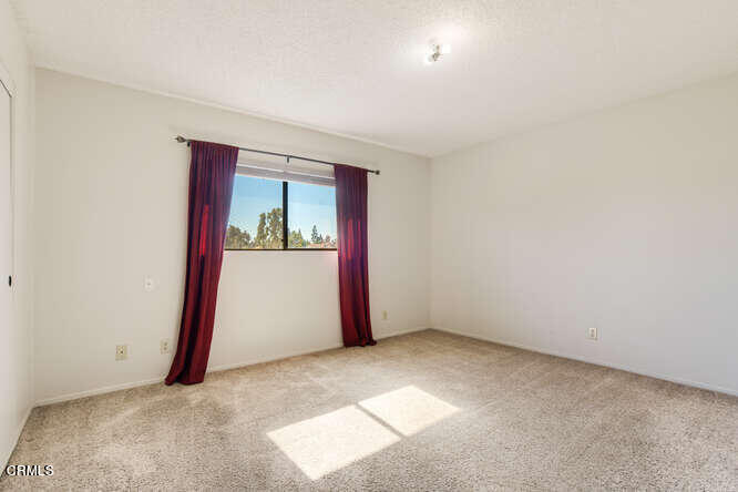 3020 Jacktar Avenue Oxnard, CA 93035 - Photo 24 of 31 3020 Jacktar Ave Oxnard CA-small-025-028