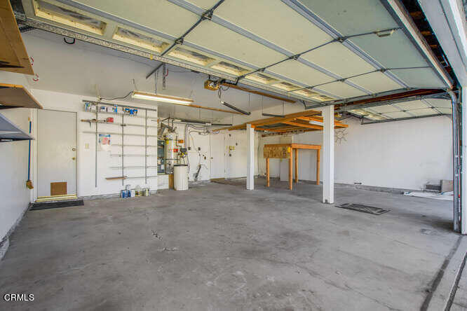 3020 Jacktar Avenue Oxnard, CA 93035 - Photo 31 of 31 a view of empty room with refrigerator