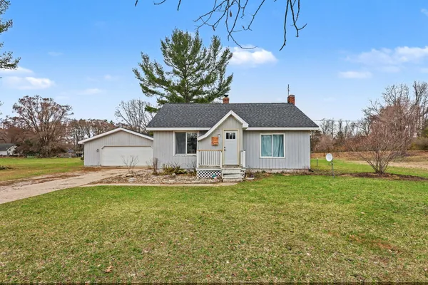 $199,000 | 235 South Avenue, Hesperia, MI 49421