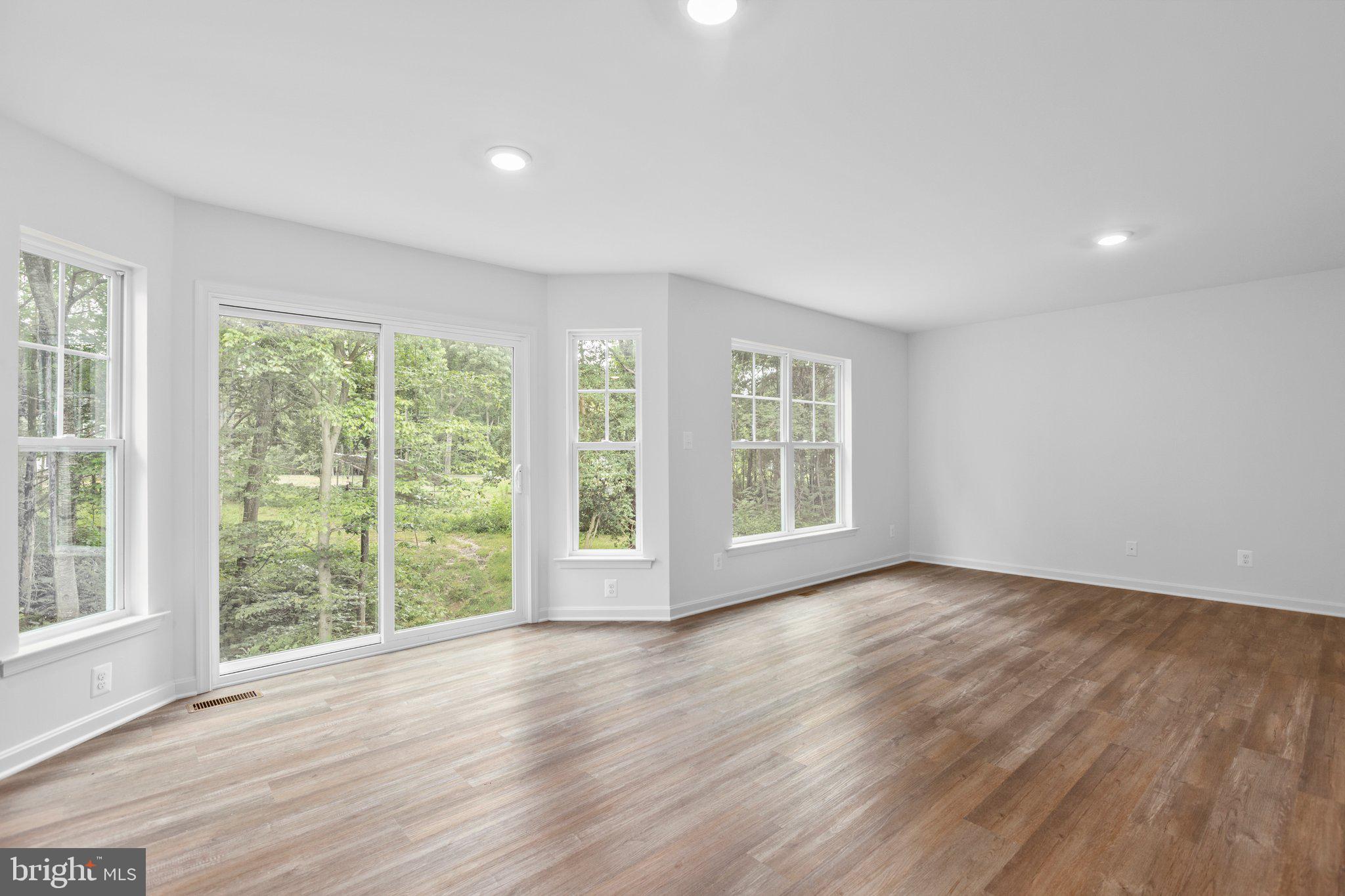 8265 Indiantown Road King George, VA 22485 - Photo 10 of 28 Gallery Image 10