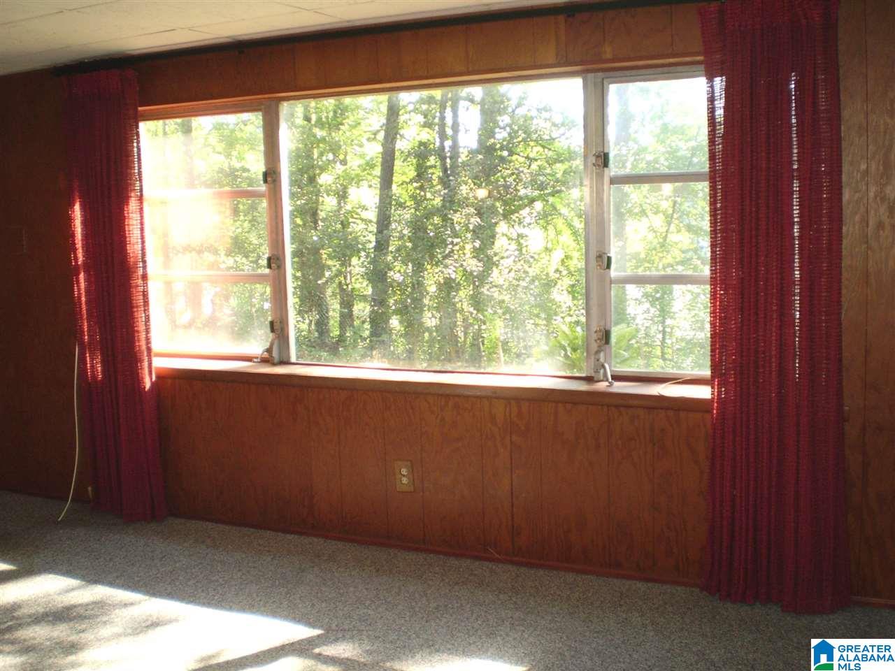 208 26th Avenue Northeast Center Point, AL 35215 - Photo 39 of 50