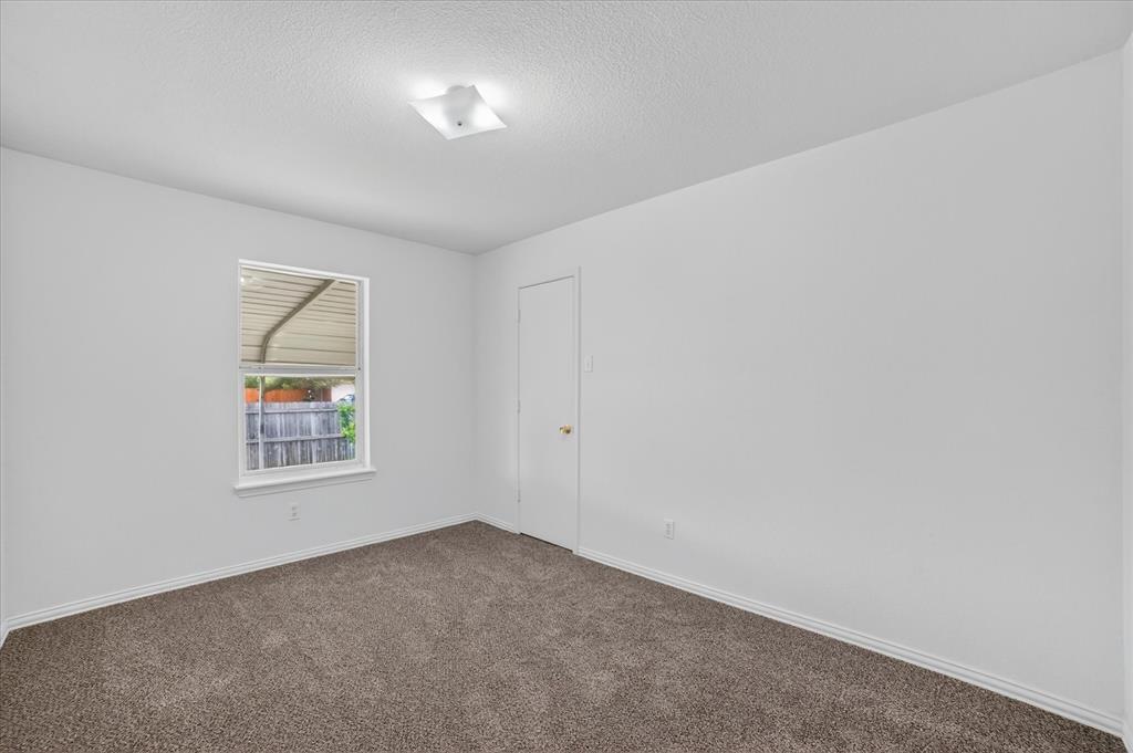 1201 Rye Glen Drive Midlothian, TX 76065 - Photo 33 of 39
