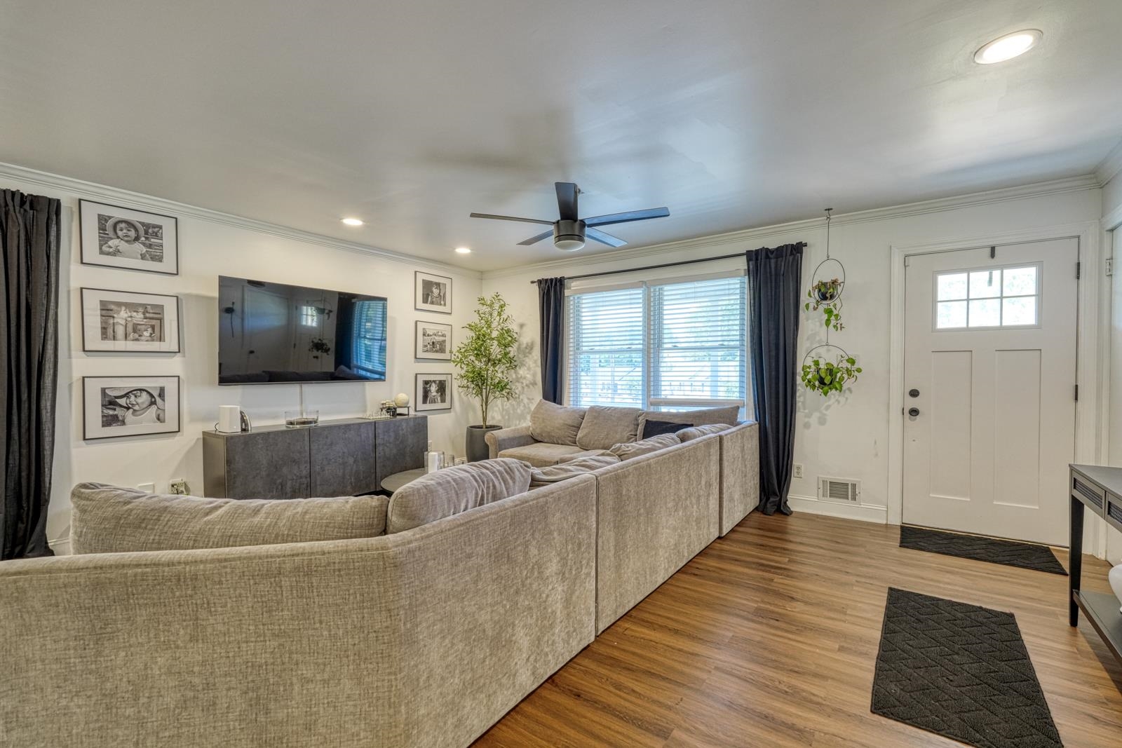 466 Belcher Road Boiling Springs, SC 29316 - Photo 4 of 31 Gallery Image 4