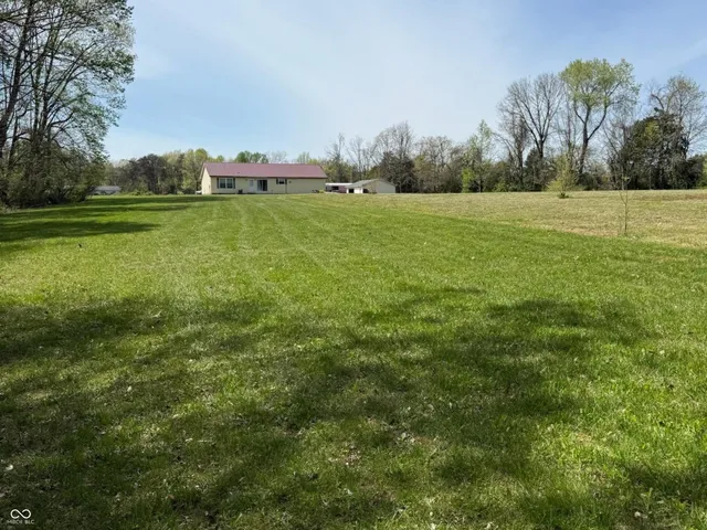 $395,000 | 4551 South Slate Ford Road, Scottsburg, IN 47170