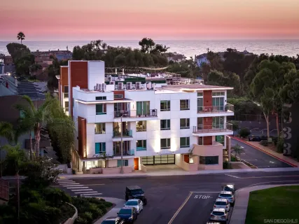 $1,999,900 | 2501 State Street, Unit 205, Carlsbad, CA 92008