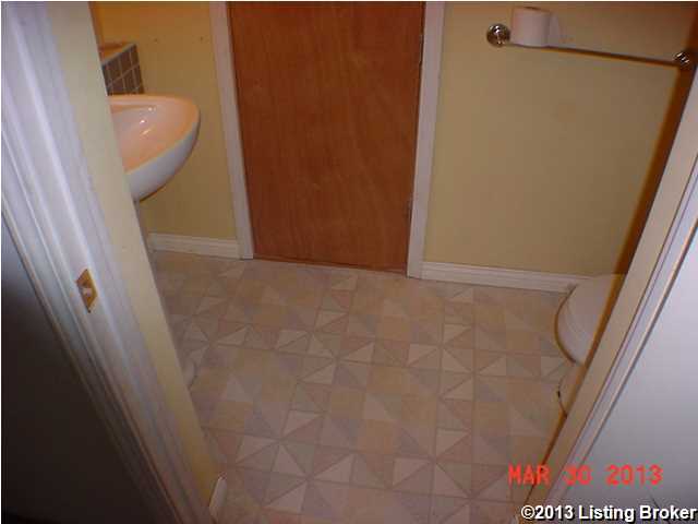 3200 Maple Road Louisville, KY 40299 - Photo 13 of 20 Additional Photo