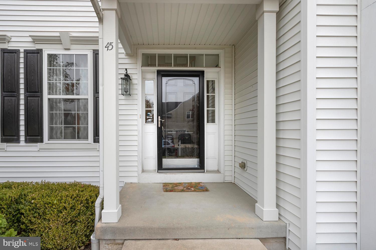 45 Banbury Road Lumberton, NJ 08048 - Photo 3 of 33 Gallery Image 3