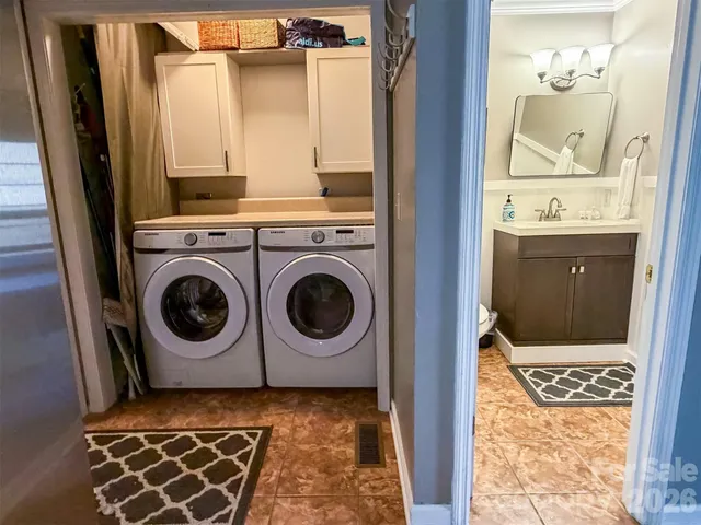 $315,000 | 174 Grouse Moor Drive, Unit 2, Sugar Mountain, NC 28604