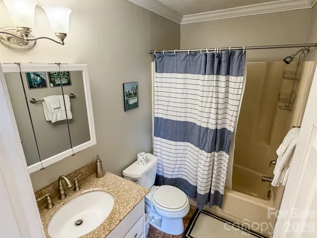 $315,000 | 174 Grouse Moor Drive, Unit 2, Sugar Mountain, NC 28604