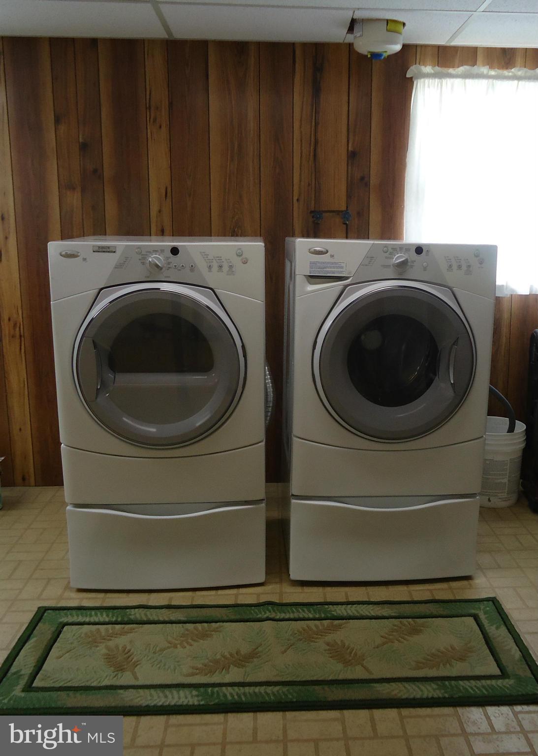 402 Rockway Road Baltimore, MD 21228 - Photo 18 of 26 Washer and Dryer
