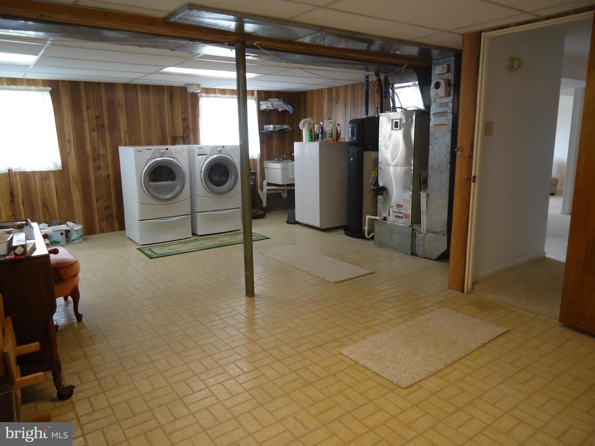 402 Rockway Road Baltimore, MD 21228 - Photo 19 of 26 Ample storage in Utility Room