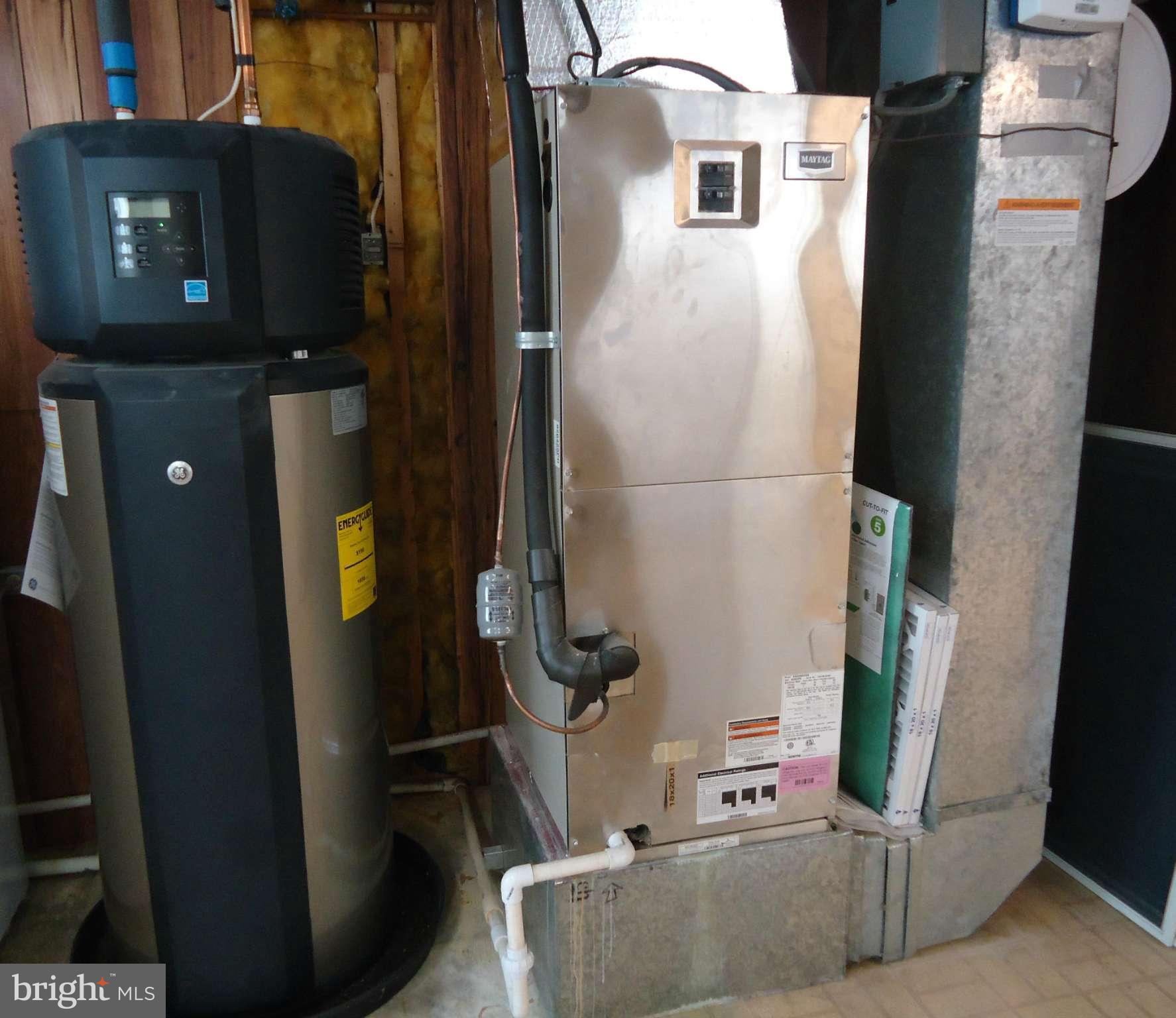 402 Rockway Road Baltimore, MD 21228 - Photo 20 of 26 Water Heater and HVAC
