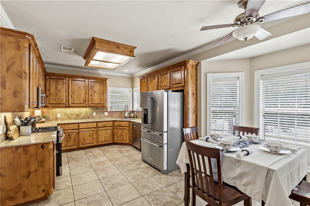 2700 Hickory Court Bryan, TX 77808 - Photo 19 of 31