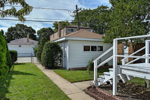 2140 Dobson Street Evanston, IL 60202 - Photo 15 of 17