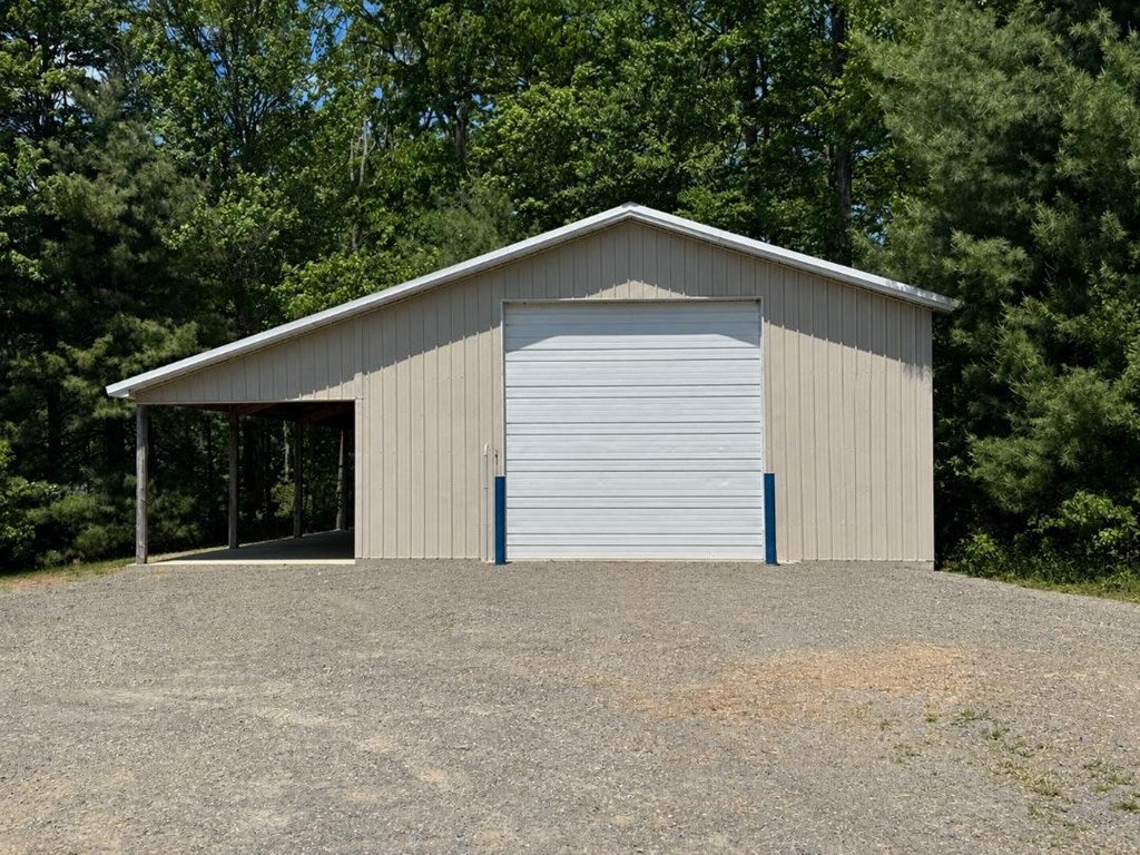 5461 Joy Ranch Road Fancy Gap, VA 24328 - Photo 6 of 58 Gallery Image 6