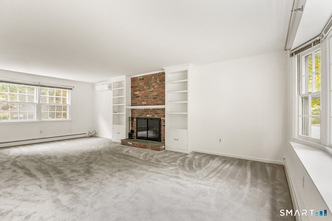 45 Glenbrook Road Trumbull, CT 06611 - Photo 9 of 26 Gallery Image 9