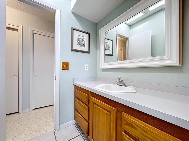 $3,300 | 1601 Riverhills Drive, Temple Terrace, FL 33617