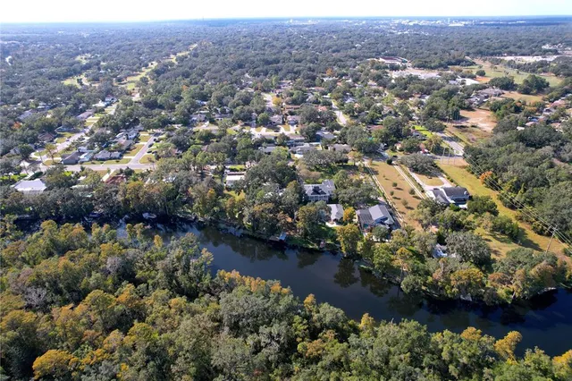 $3,300 | 1601 Riverhills Drive, Temple Terrace, FL 33617