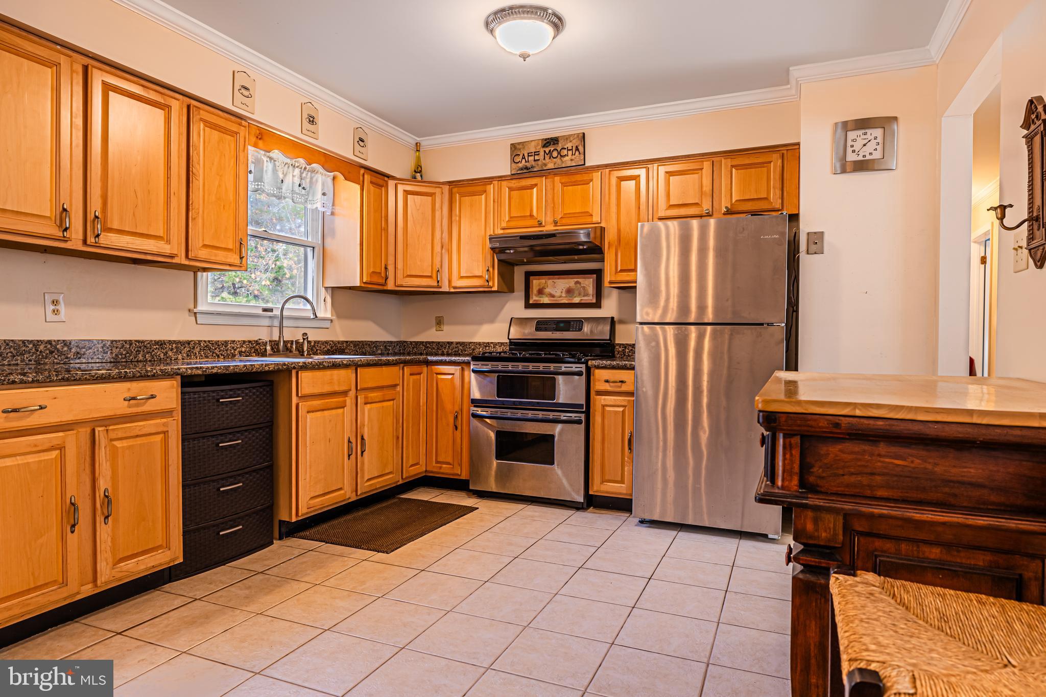 1056 Atsion Road Atco, NJ 08004 - Photo 4 of 24