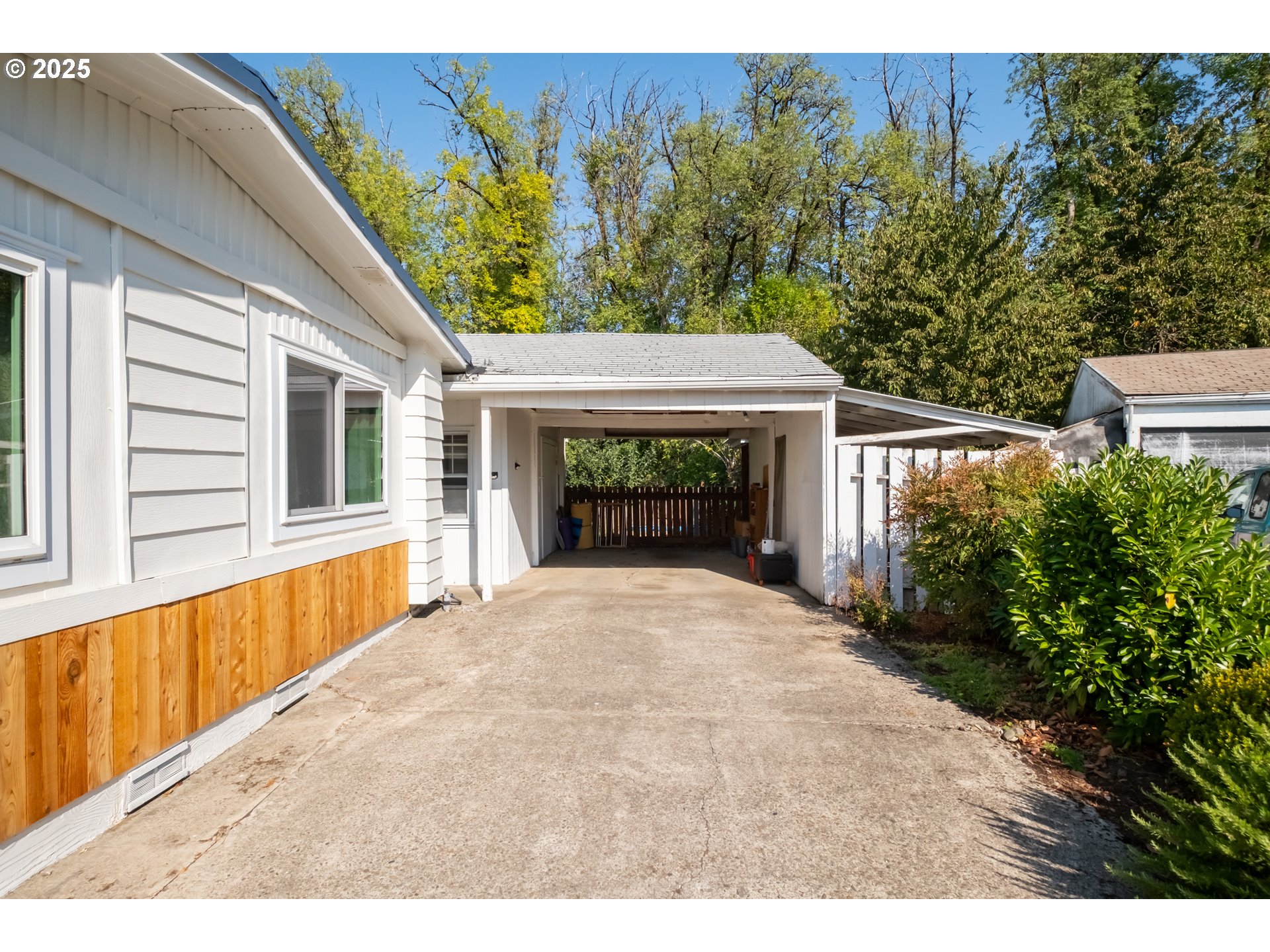 4759 Deepwood Loop Northeast Salem, OR 97305 - Photo 38 of 45