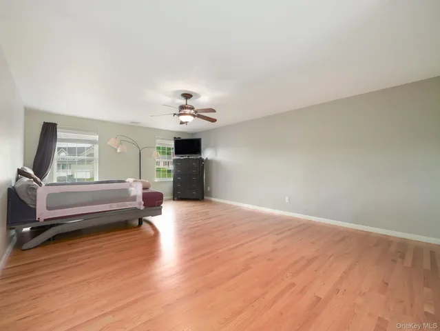 $709,900 | 74 Red Maple Way, New Windsor, NY 12553