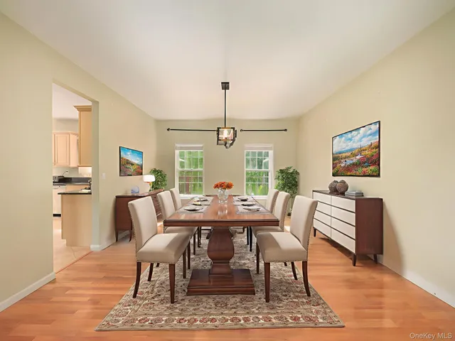 $709,900 | 74 Red Maple Way, New Windsor, NY 12553