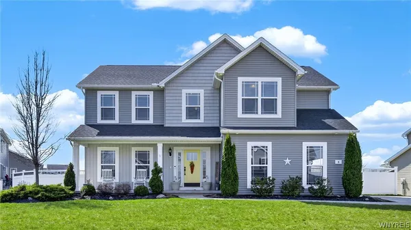 $650,000 | 8 Weathersfield Lane, Lancaster, NY 14086