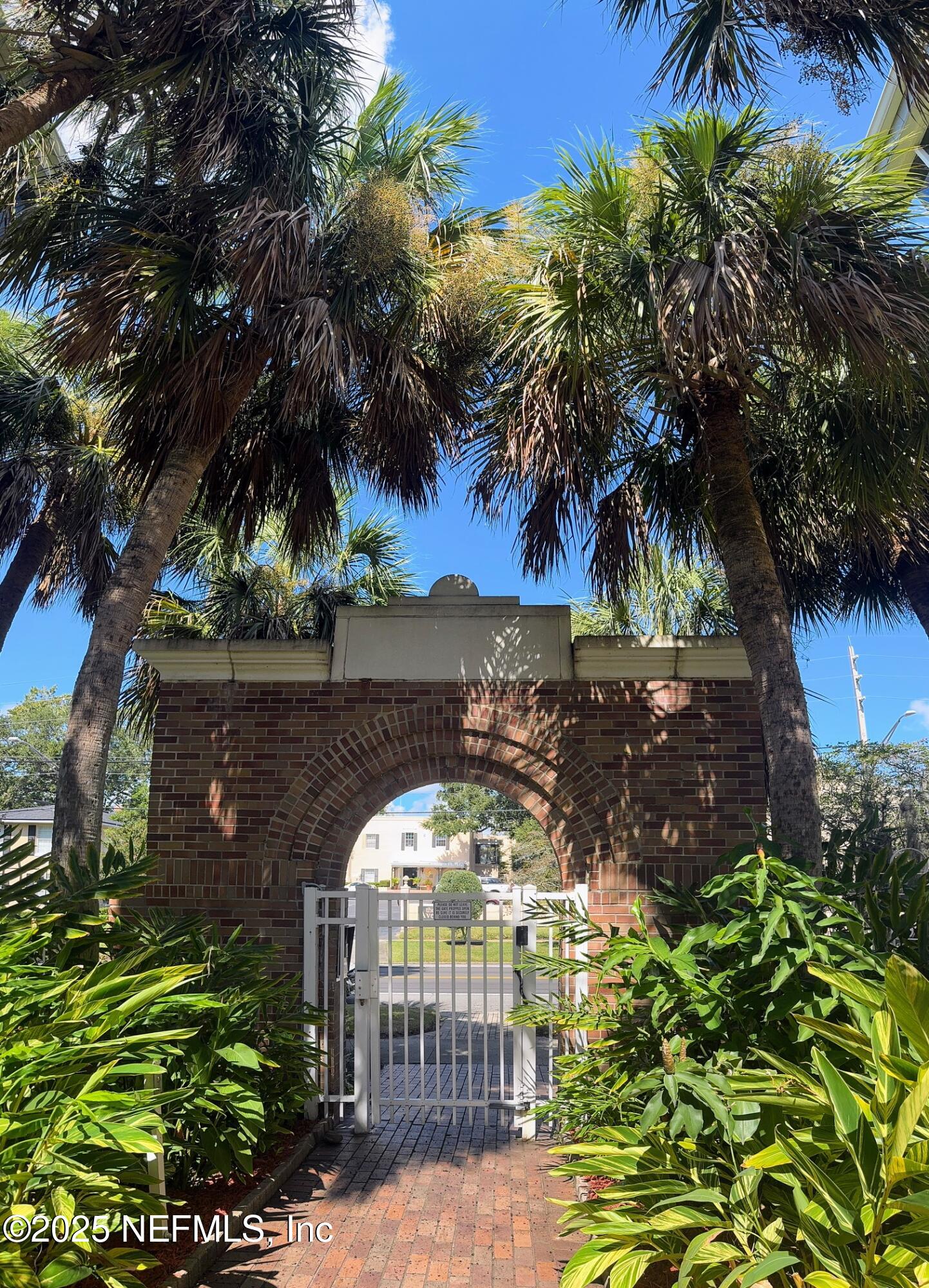 2912 St Johns Avenue, Unit 17 Jacksonville, FL 32205 - Photo 14 of 60 a view of a garden
