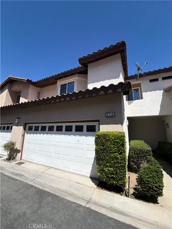 $3,090 | 3713 Calle Curacso, Riverside, CA 92503