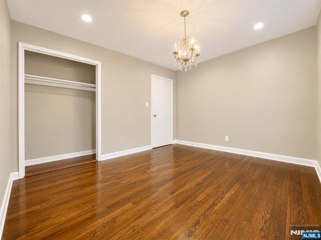 491 Dorchester Road Ridgewood, NJ 07450 - Photo 6 of 15