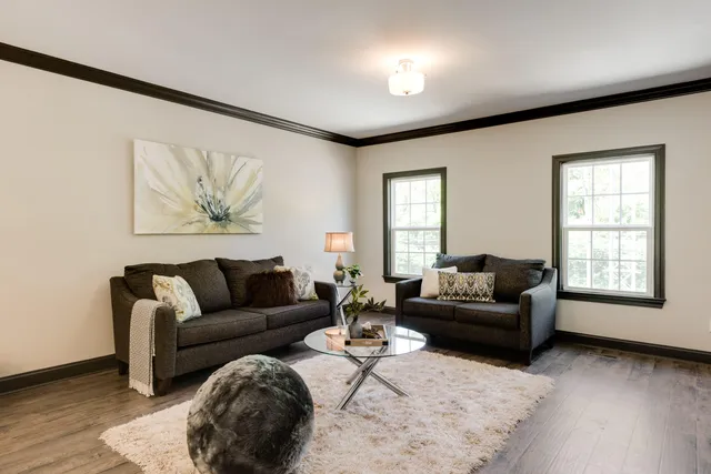 $1,895 | 1074 East Elmwood Drive, Chattanooga, TN 37405