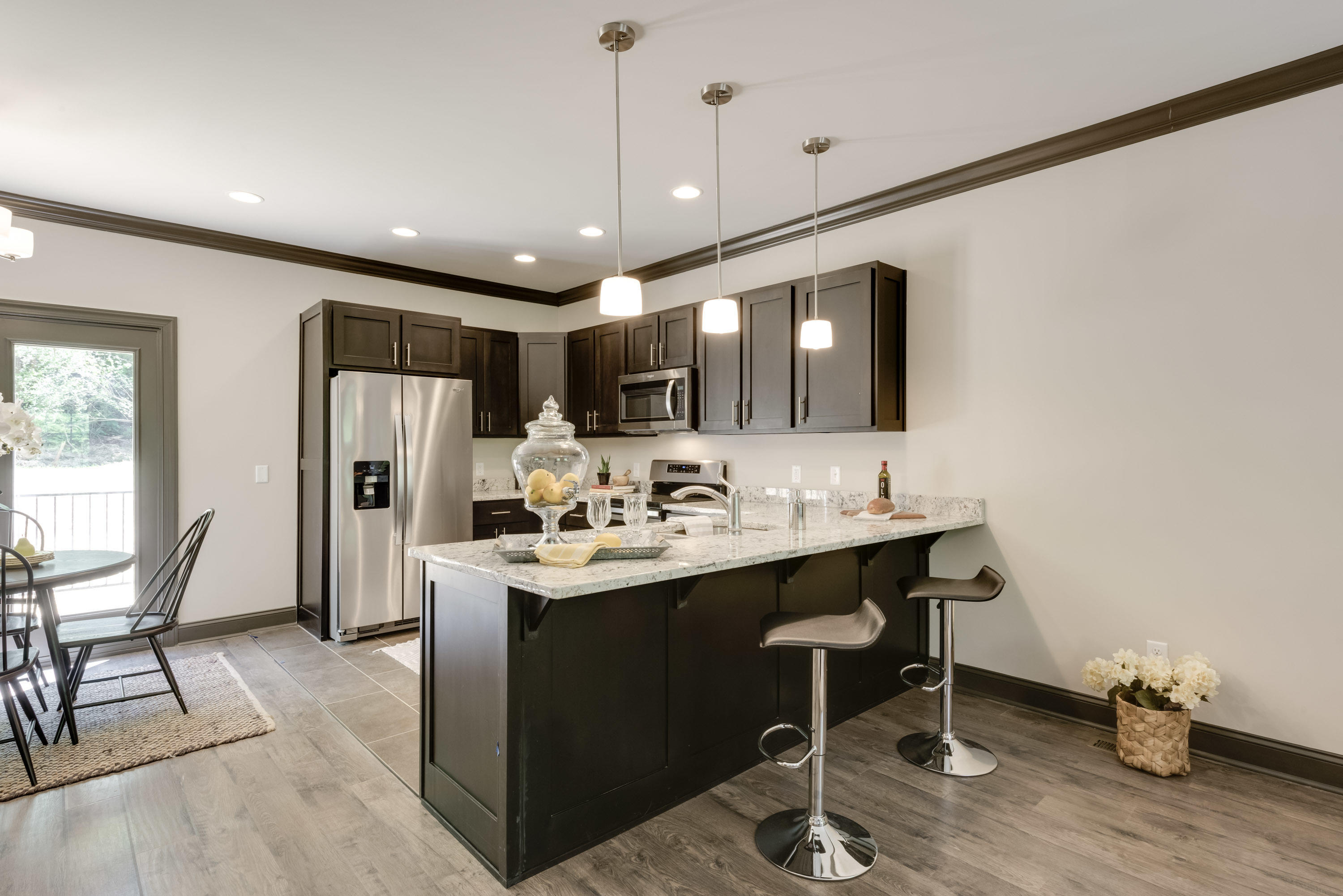 1074 East Elmwood Drive Chattanooga, TN 37405 - Photo 13 of 23 1070_E_Elmwood_Dr_15